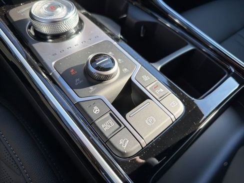 New 2026 Kia Sorento SX Prestige AWD/4WD image 22
