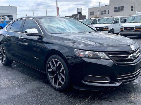 Used 2015 Chevrolet Impala LT w/ Convenience Package FWD image 1