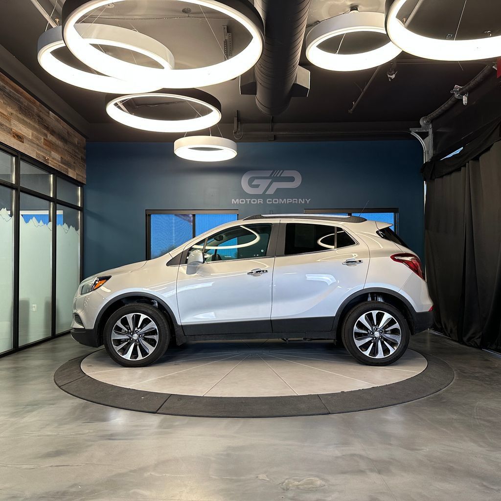 Used 2021 Buick Encore Preferred w/ Safety Package AWD/4WD image 6