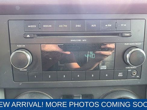 Used 2010 Jeep Wrangler Unlimited Sport image 15