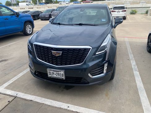 Used 2020 Cadillac XT5 Premium Luxury FWD image 1
