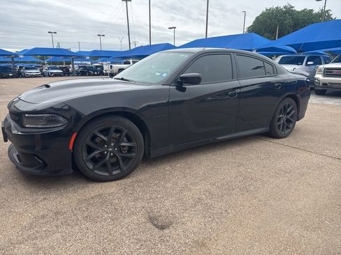 Used 2022 Dodge Charger R/T w/ Blacktop Package RWD image 1