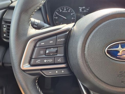 Used 2025 Subaru Outback Premium w/ Popular Package #1A image 10