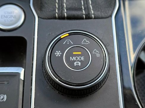 Used 2022 Volkswagen Atlas SE image 18