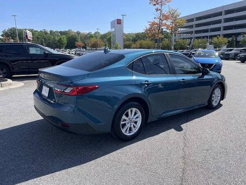 Used 2026 Toyota Camry LE image 3
