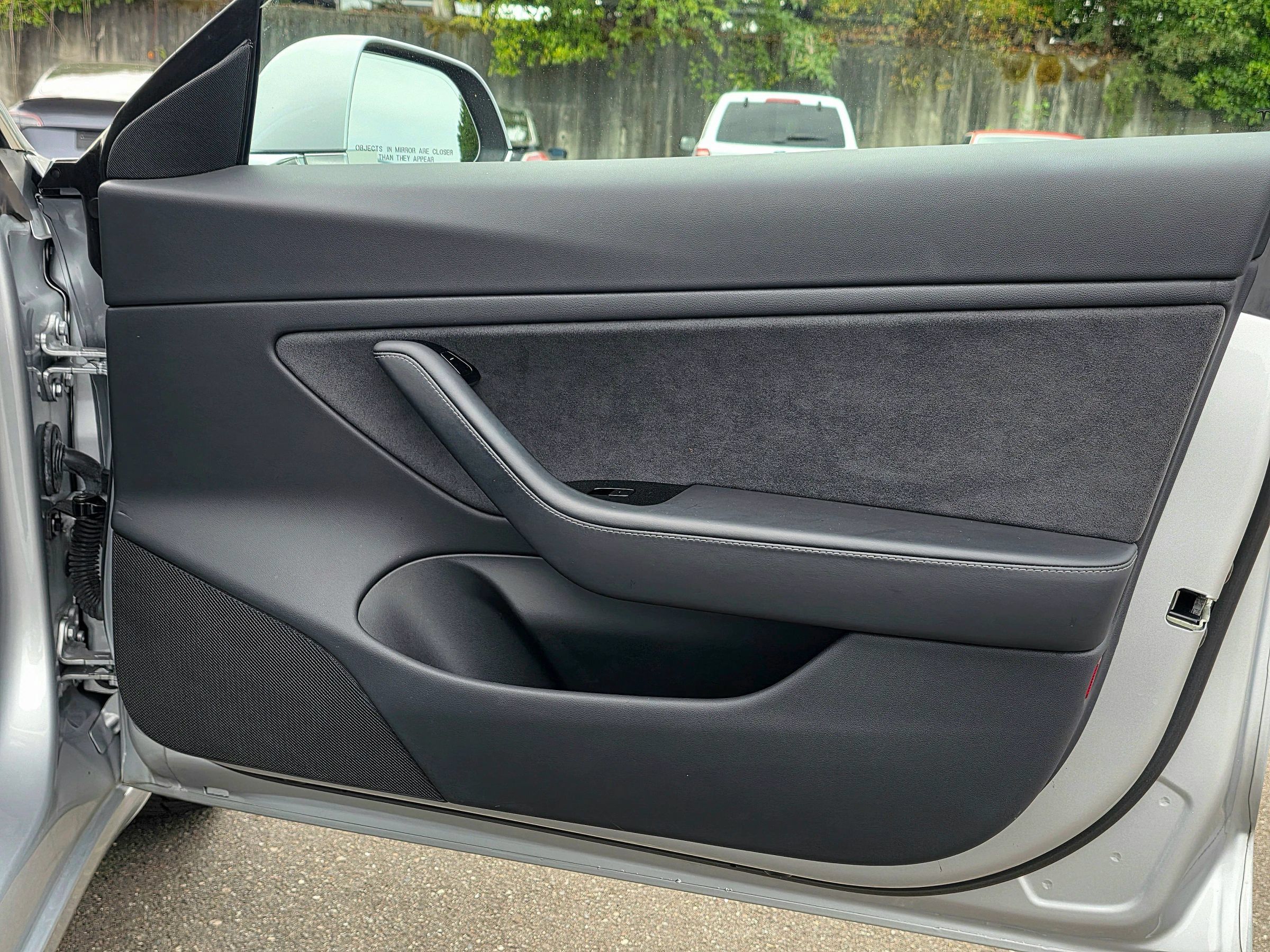 Used 2018 Tesla Model 3 Long Range RWD image 45