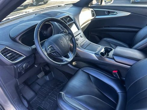 Used 2016 Lincoln MKX Premiere image 13