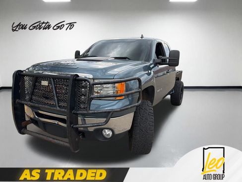 Used 2013 GMC Sierra 2500 SLE w/ SLE Preferred Package AWD/4WD image 1