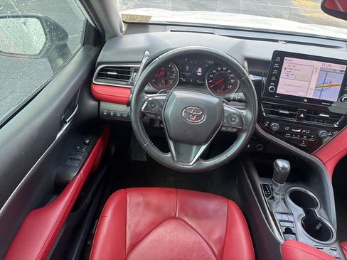 Used 2022 Toyota Camry XSE w/ Navigation Package FWD image 3
