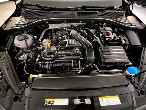 Used 2025 Volkswagen Jetta Sport FWD image 10