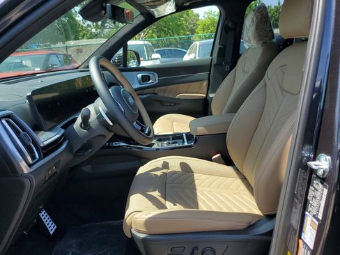 New 2025 Kia Sorento SX Prestige w/ Olive Brown Leather Package image 11