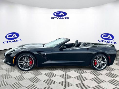 Used 2015 Chevrolet Corvette Stingray Convertible w/ 3LT Preferred Equipment Group RWD image 8