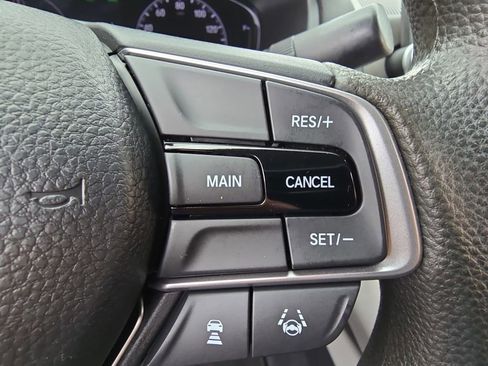 Used 2020 Honda Accord LX image 18