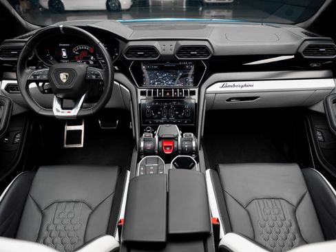 Used 2024 Lamborghini Urus S image 43