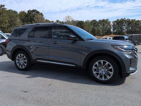 New 2026 Ford Explorer Platinum image 2