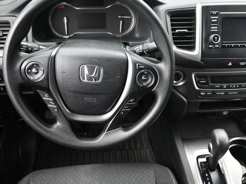 Used 2017 Honda Ridgeline Sport image 14