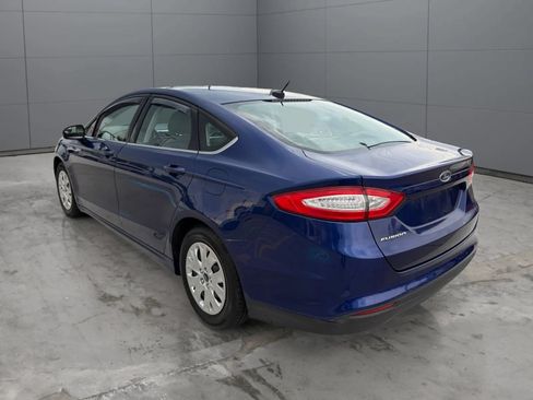Used 2014 Ford Fusion S FWD image 10