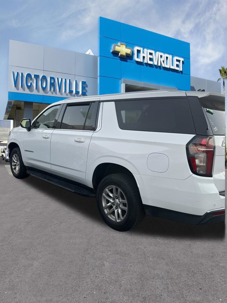 Used 2023 Chevrolet Suburban LT RWD image 8