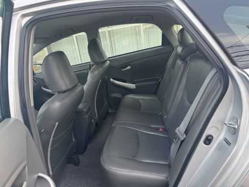 Used 2010 Toyota Prius Two image 13