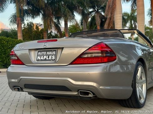Used 2009 Mercedes-Benz SL 550 image 18