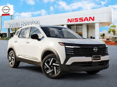 New 2026 Nissan Kicks SV w/ SV Premium Package