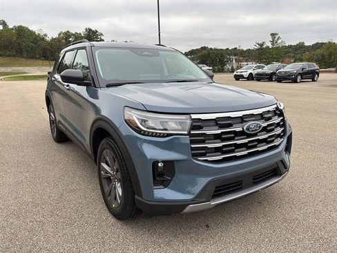 New 2026 Ford Explorer Active w/ Active Comfort Package image 6