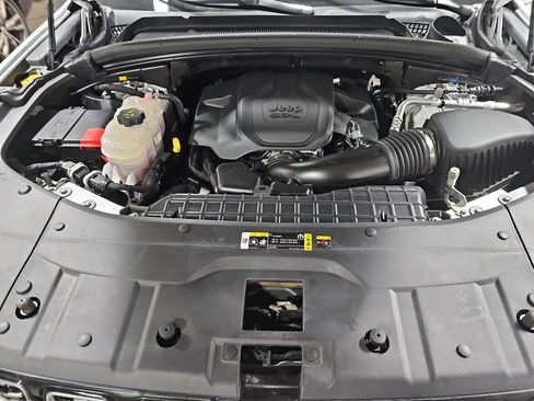 Used 2022 Jeep Grand Cherokee Summit w/ Adv Protech Group IV AWD/4WD image 32