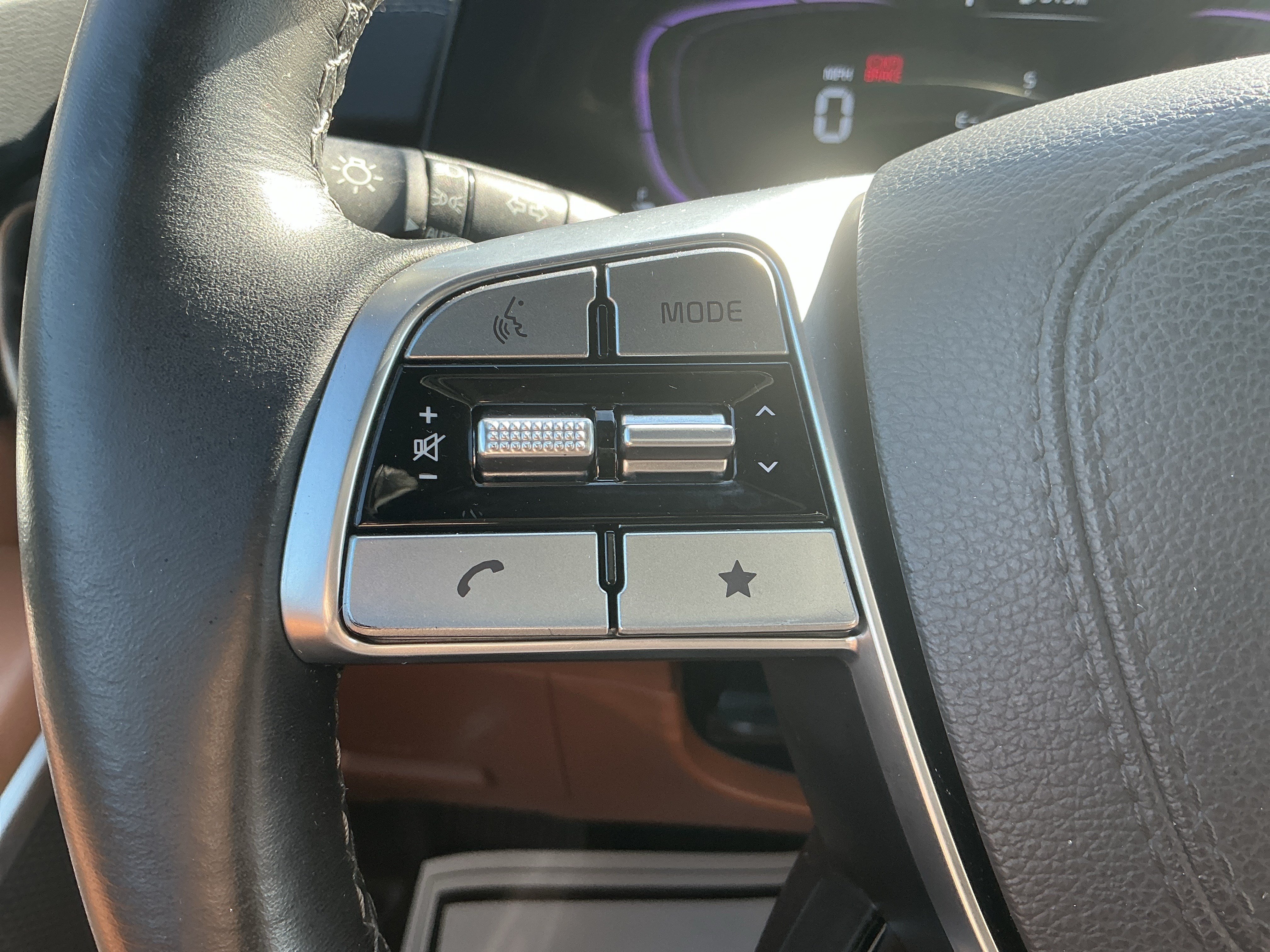 Certified 2025 Kia Telluride EX X-Line AWD/4WD image 17