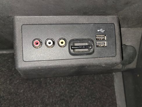 Used 2014 Ford F150 FX4 w/ Equipment Group 402A Luxury image 26