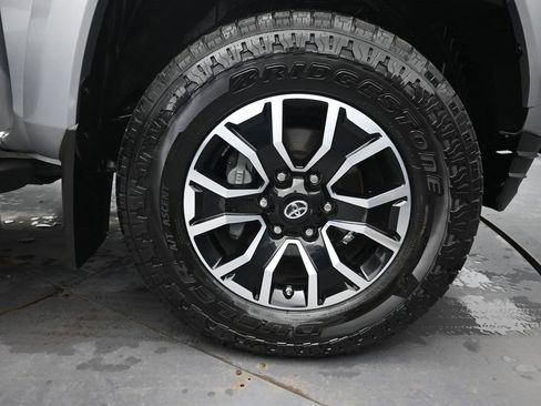 Certified 2021 Toyota Tacoma TRD Sport image 29