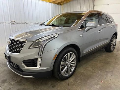 Used 2024 Cadillac XT5 Premium Luxury w/ LPO, Floor Liner Package AWD/4WD image 3