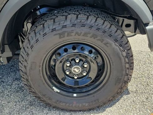 New 2026 Ford Bronco 2-Door AWD/4WD image 7