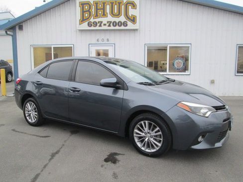 Used 2015 Toyota Corolla LE image 1