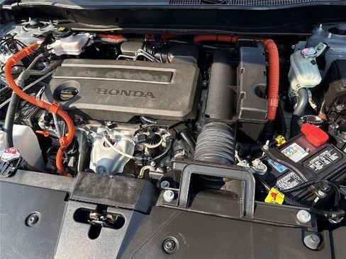 Certified 2025 Honda CR-V Sport-L image 27