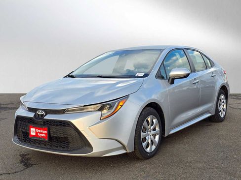 Used 2020 Toyota Corolla LE image 8