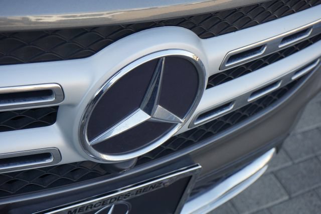 Used 2022 Mercedes-Benz GLB 250 image 13