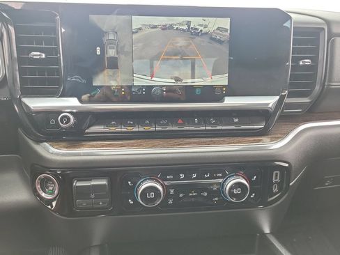 Used 2023 GMC Sierra 1500 Elevation w/ Elevation Premium Package AWD/4WD image 15