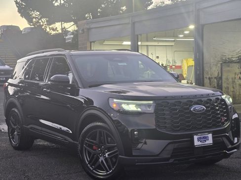 New 2026 Ford Explorer ST w/ Sun And Sound Package AWD/4WD image 2