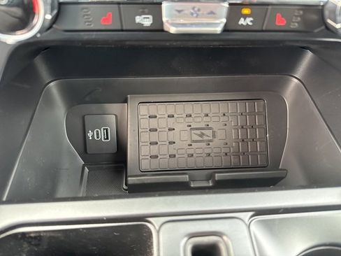 New 2025 Ford F150 XLT w/ Equipment Group 302A MID image 18