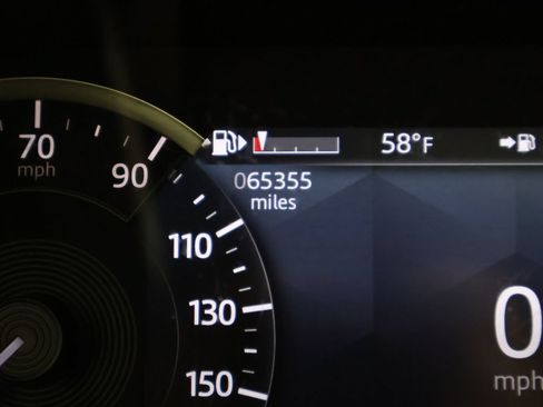 Used 2024 Jaguar XF R-Dynamic SE AWD/4WD image 41