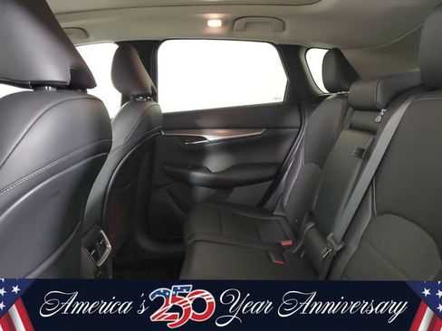 Certified 2023 INFINITI QX50 Luxe AWD/4WD image 13