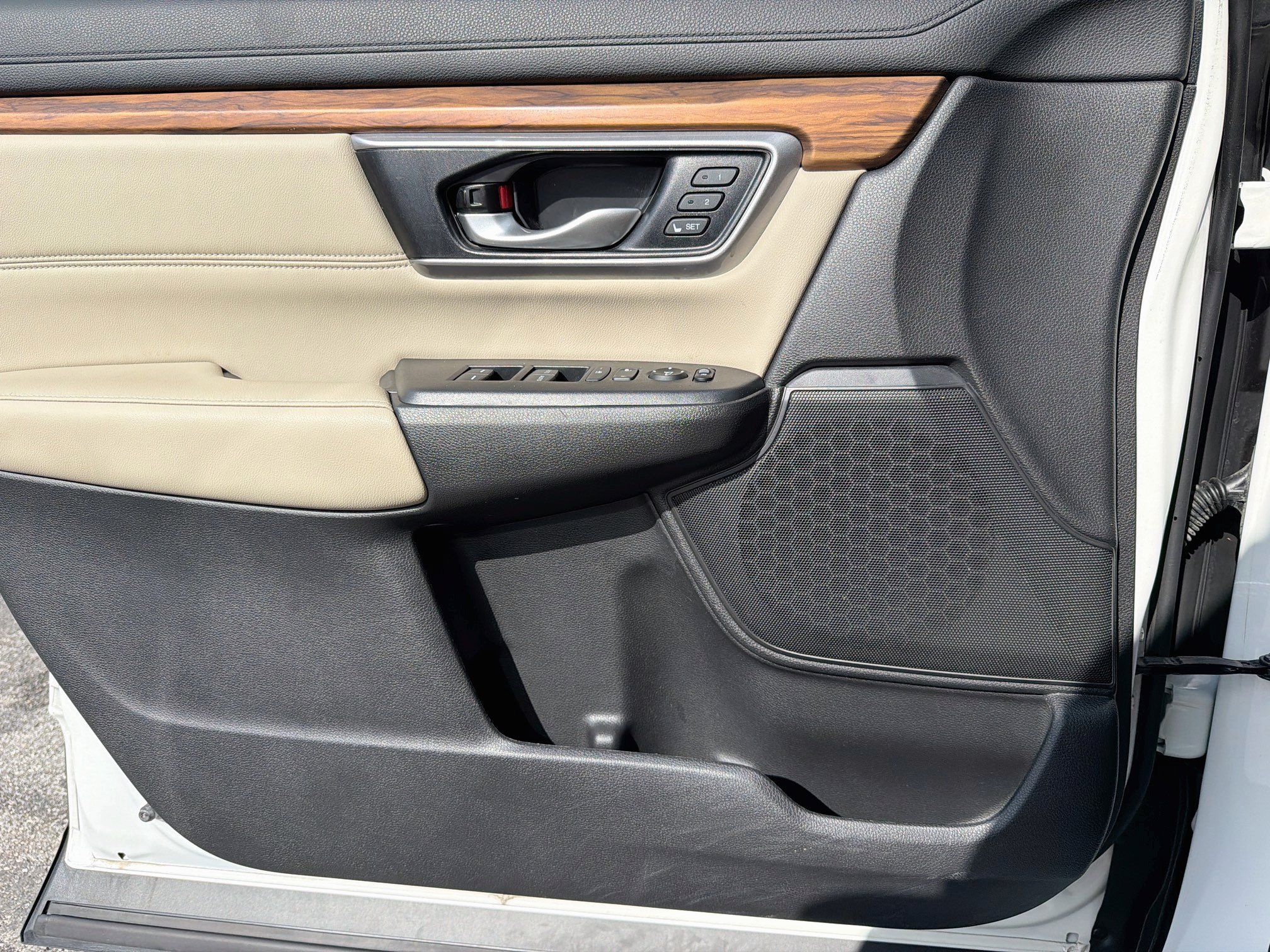 Used 2018 Honda CR-V EX-L image 22