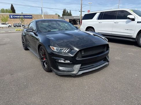 Used 2016 Ford Mustang Shelby GT350 w/ Technology Package image 2