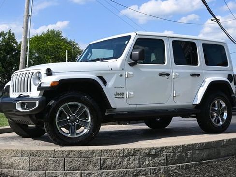 Used 2019 Jeep Wrangler Unlimited Sahara AWD/4WD image 1