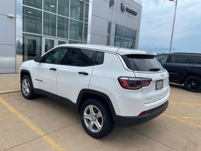Used 2023 Jeep Compass Sport
