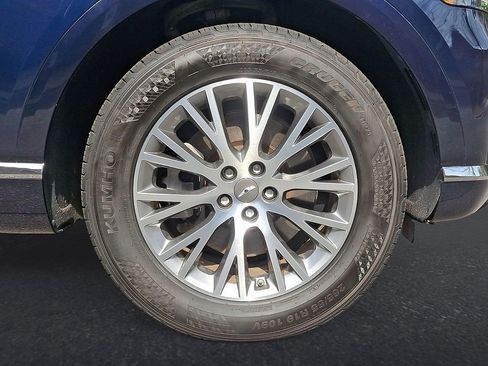 Used 2024 Genesis GV80 2.5T image 27