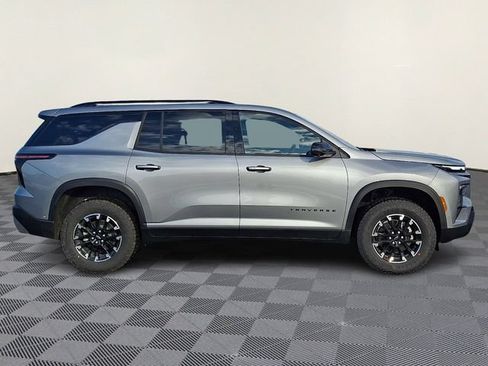 New 2026 Chevrolet Traverse Z71 w/ Enhanced Driving Package AWD/4WD image 5