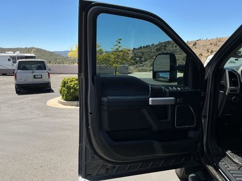 Used 2021 Ford F250 Lariat AWD/4WD image 21