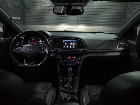 Used 2018 Hyundai Elantra Sport image 11