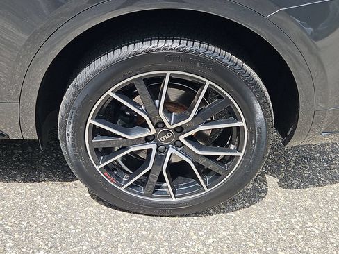 Certified 2023 Audi SQ5 Premium Plus w/ Premium Plus Package AWD/4WD image 8